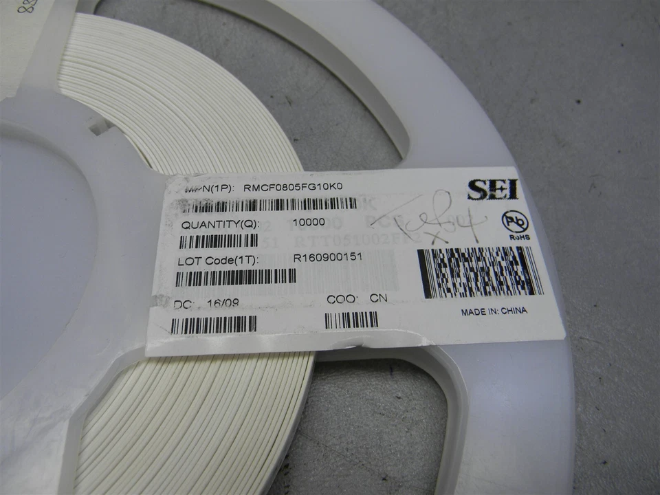 Carrete de resistencias de película gruesa SEI Stackpole RMCF0805FT20K0 de 3642 Foto 2 de 4