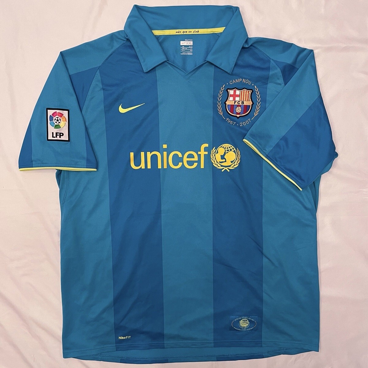 Vintage Nike Barcelona Spain 2007 2008 Away Football Shirt Soccer