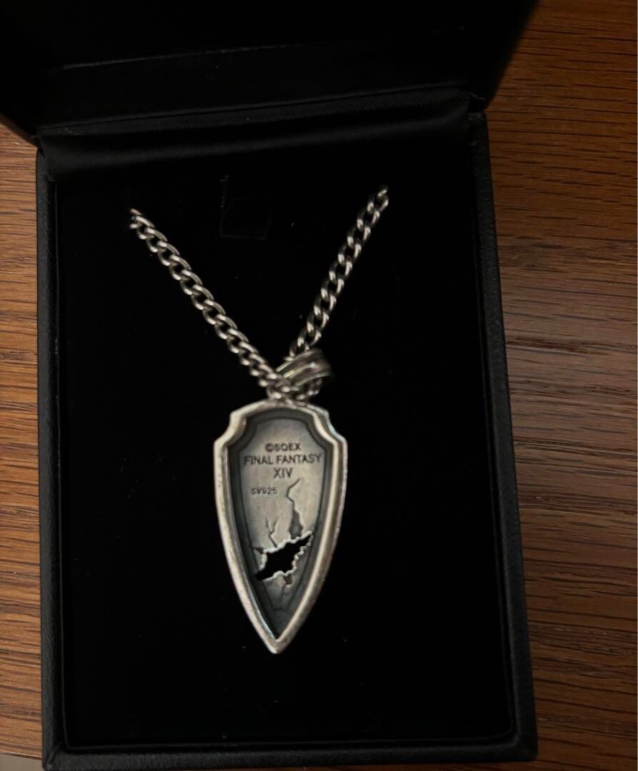 FF14 FINAL FANTASY XIV　Silver Pendant FINAL FANTASY® XIV SILVER PENDANT: UNBREAKABLE BONDS