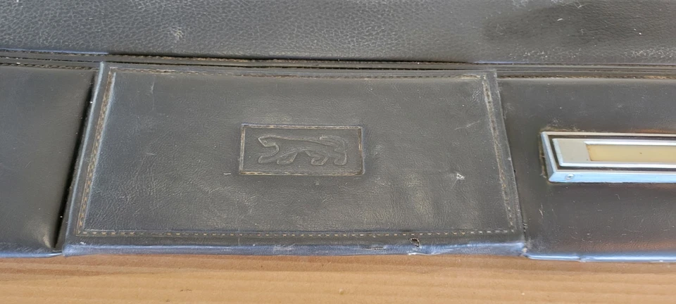 1968 MERCURY COUGAR XR7 DOOR PANEL ASSEMBLY BLACK 390GT 428CJ RH FOMOCO - Image 4 of 4