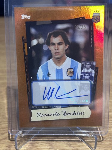 Topps Argentina Focus Ricardo Bochini Auto /25 Bookend