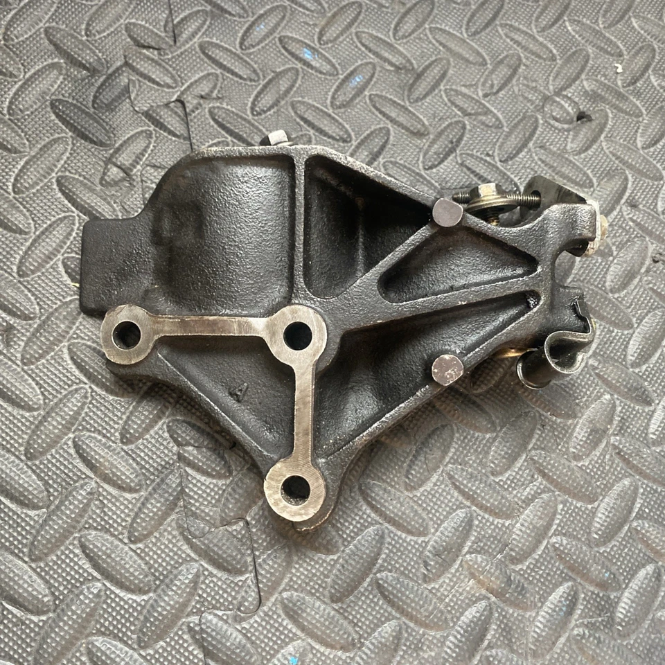 Honda Accord 1994-1997 OEM 2,3 L 4 cilindros Soporte de bomba de dirección asistida Foto 4 de 4