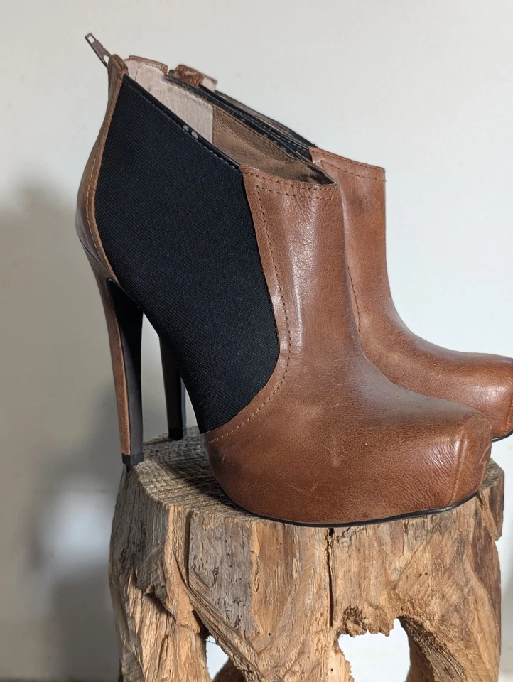 Jessica Simpson Livia Brown Leather Black Fabric Color-block Booties 5.5  - Image 2 of 4