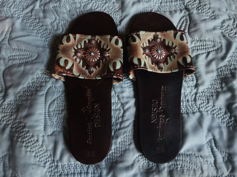 Rancher’s Daughter Sandals Women Sz. 38 / US 7.5 . Cowgirl , Western , Rodeo