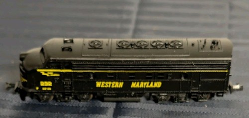 LOCOMOTORA ESCALA N 4067 LIFE LIKE WESTERN MARYLAND 232 | Zustand: Used