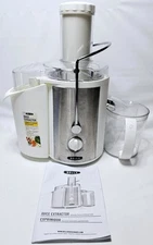BELLA Juice Extractor 700 Watt White with Stainless Steel - 2 Speeds
