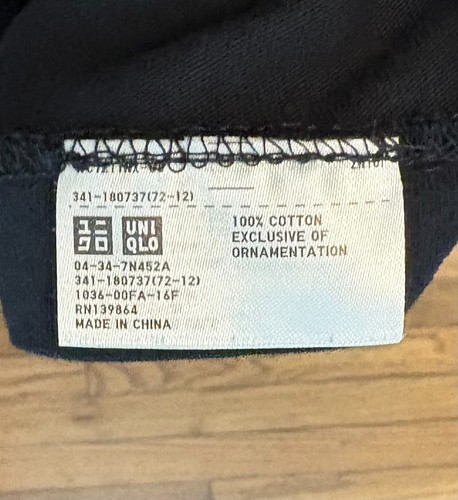 NWT Uniqlo x KAWS x Peanuts Snoopy Joe KAWS Graphic T-Shirt (size: S) - 第 5/5 張圖片
