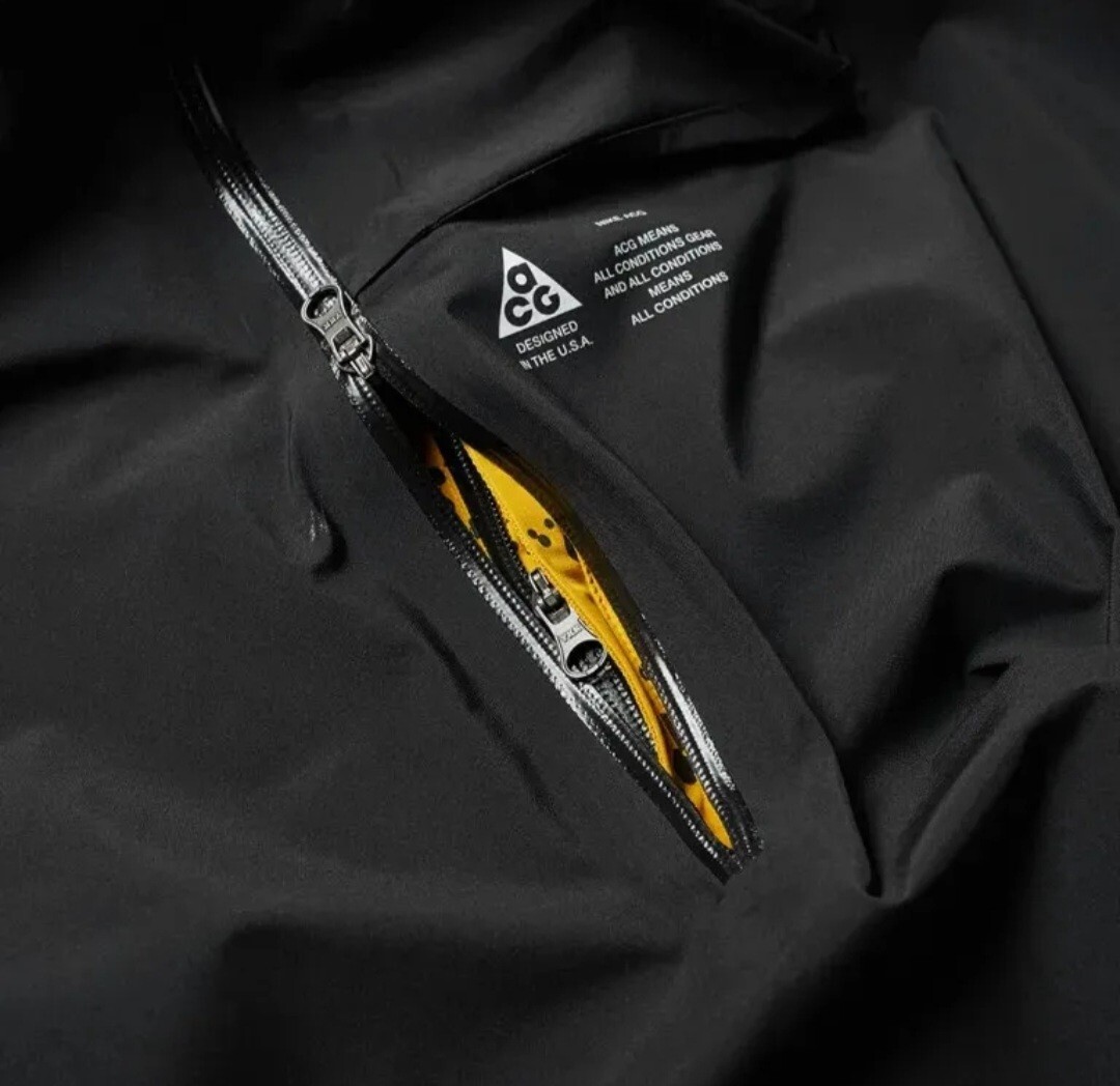 Nike Women's ACG Gore-Tex Jacket Black Volt Parka Waterproof Nike Women's ACG Gore-Tex Jacket Black Volt Parka Waterproof