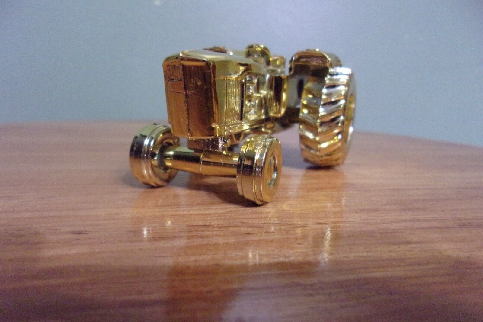 Picture 2 of 4