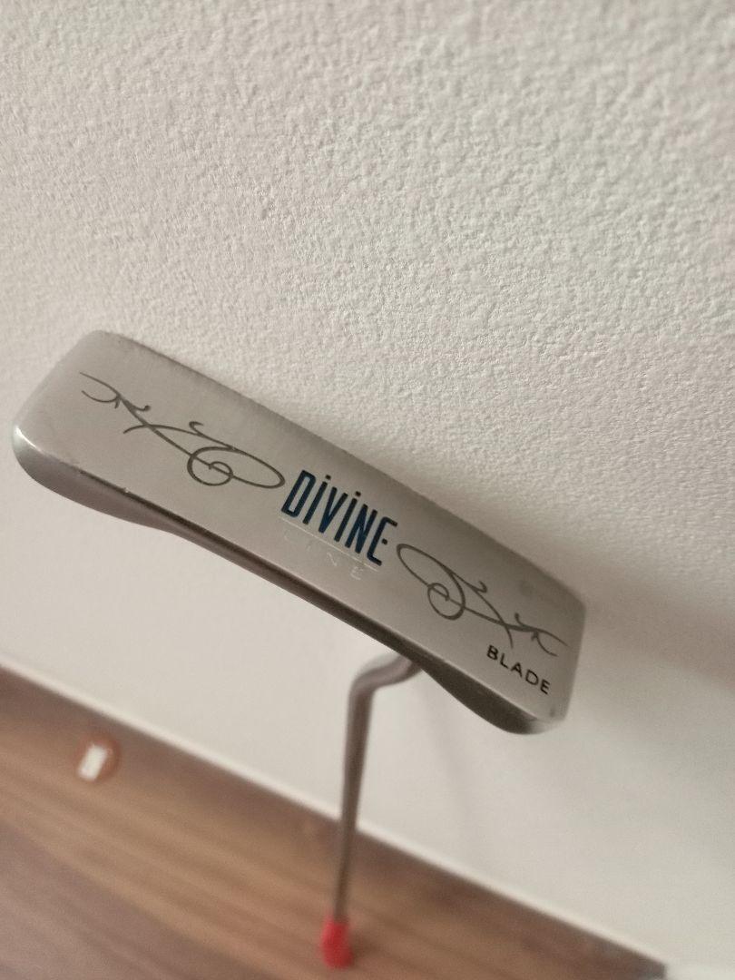 未使用ODYSSEY DIVINE LINE ODYSSEY Divine LINE putter Right-handed 32 inch w/o head cover