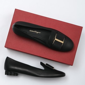 bow flat loafers