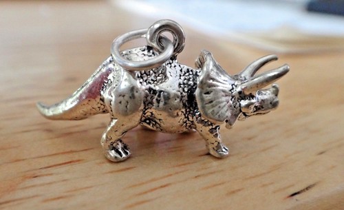 Sterling Silver 3D 14x29mm 6 gram Triceratops Dinosaur Charm - Picture 2 of 4