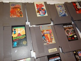 Nintendo NES Bundle Complete w/ 12 Games 2 Controllers Power & AV New 72 Pin