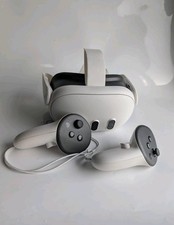 Meta Quest 3 512B VR Headset and Controllers White great combination 