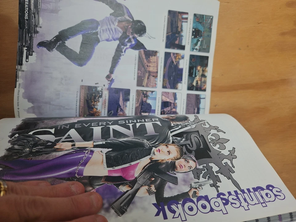 Saints Row The Third Studio Edition Manual - Image 4 of 4