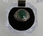 VINTAGE  STERLING SILVER AND GREEN CHRYSOPRASE RING SIZE 10 1/2 NICE DETAIL!