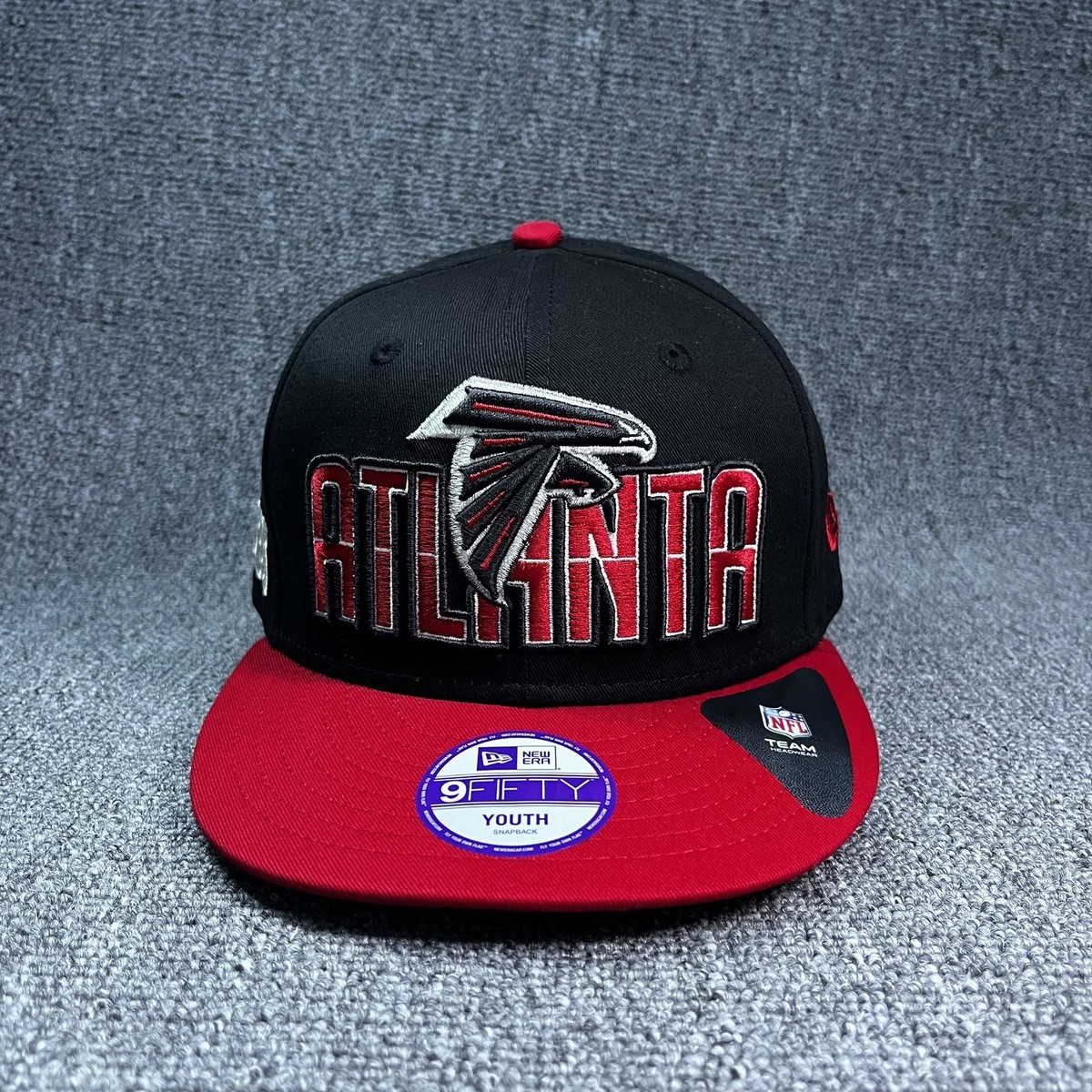 New Era Atlanta Falcons 9FIFTY Snapback Black Red NFL Hat