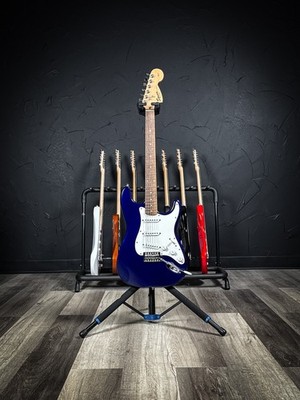 Squier Affinity Stratocaster - Midnight Blue