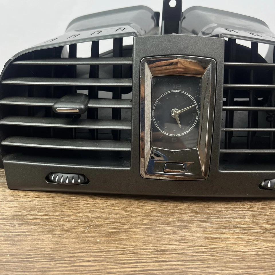 Cadillac SRX 2007 a 2009 reloj de tablero central delantero ventilación de aire OEM Foto 4 de 4