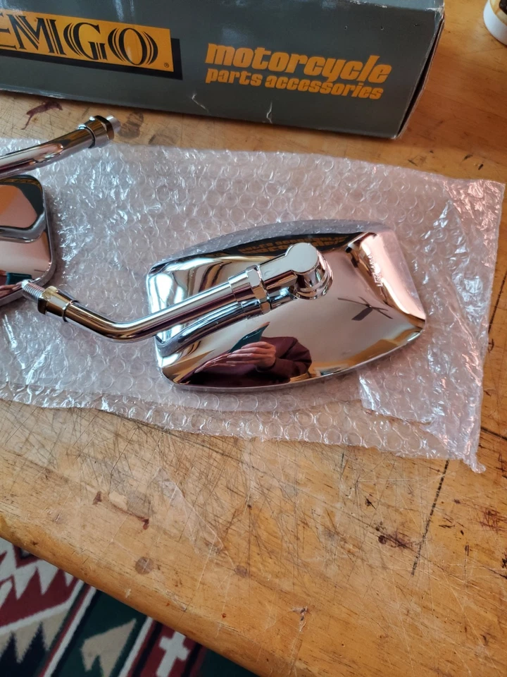 Espejos retrovisores Emgo cromados gran vista 10mm para motocicletas Honda-Kawasaki-Suzuki Foto 2 de 4