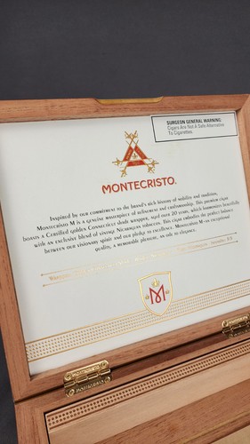 Montecristo 20 Year CT Toro Cigar Box Empty Cedar Humidor Case Storage Boveda - Picture 14 of 20