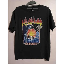 New Apparel Def Leppard T-shirt Pyromamia M&O Gold Size Medium Fan design Gift