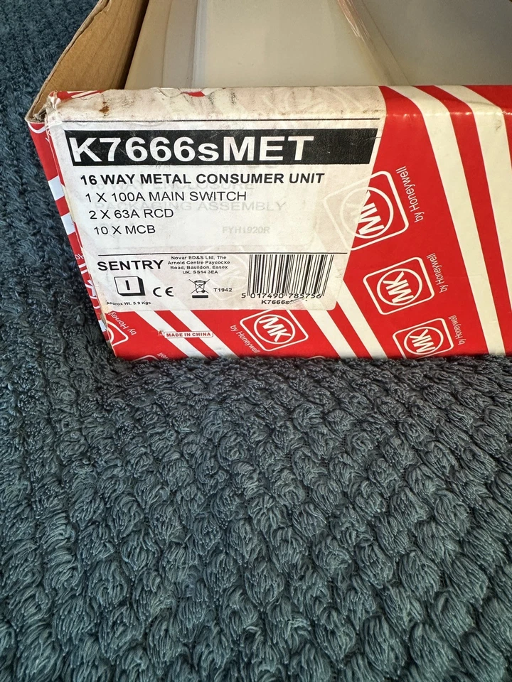 Honeywell MK  - K7666sMET Consumer Unit - White - Image 2 of 3
