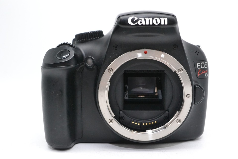 Canon EOS 1100D (Rebel T3) - Appareil Photo Reflex Numérique 12,2 MP - Noir - Occasion