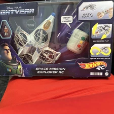 Hot Wheels R/C Disney Pixar Lightyear Space Mission Explorer  Vehicle NEW!