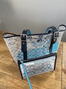 coach ferry tote
