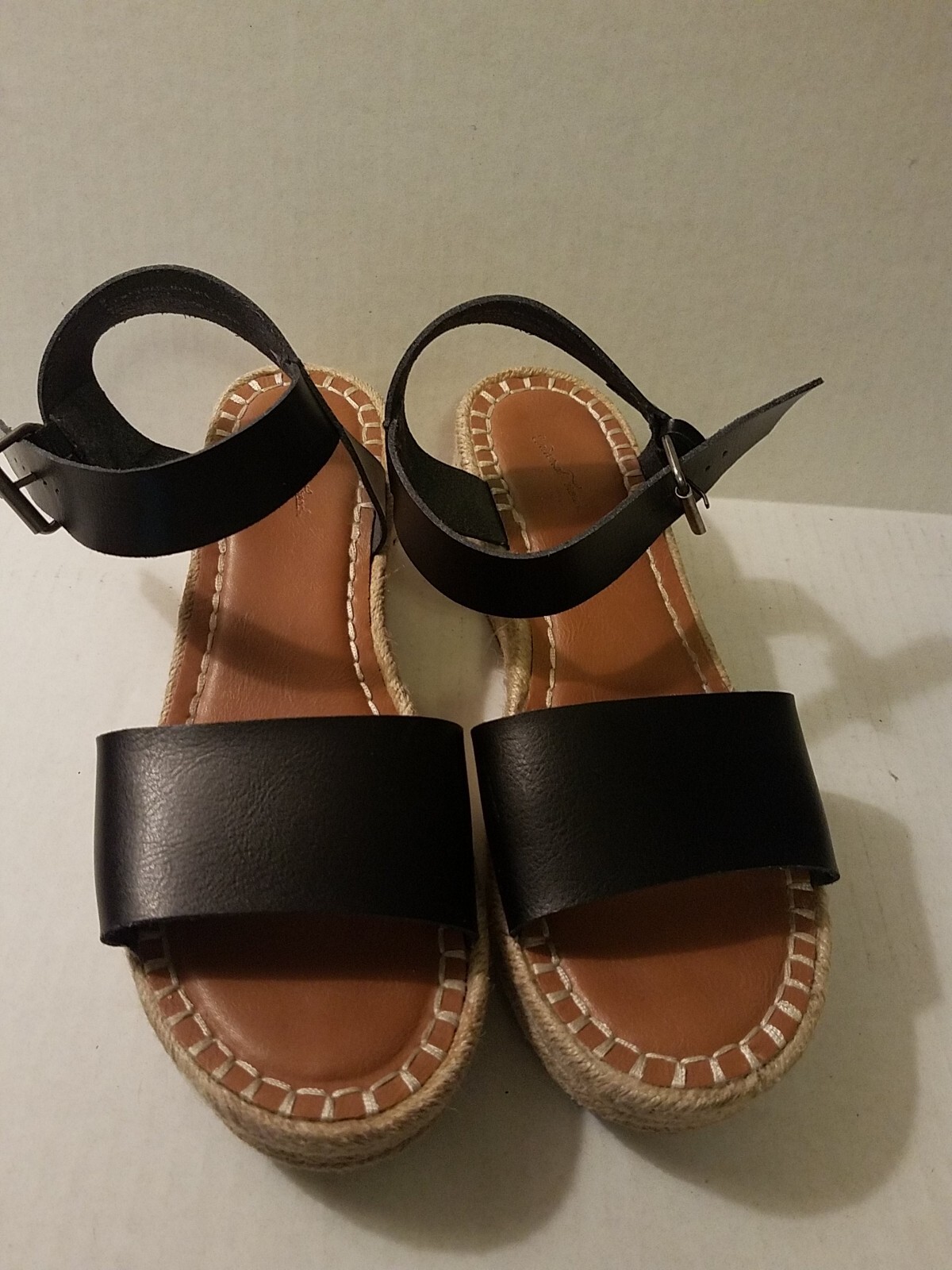 Universal Thread Women's Black Platform Shoes San… - image 1