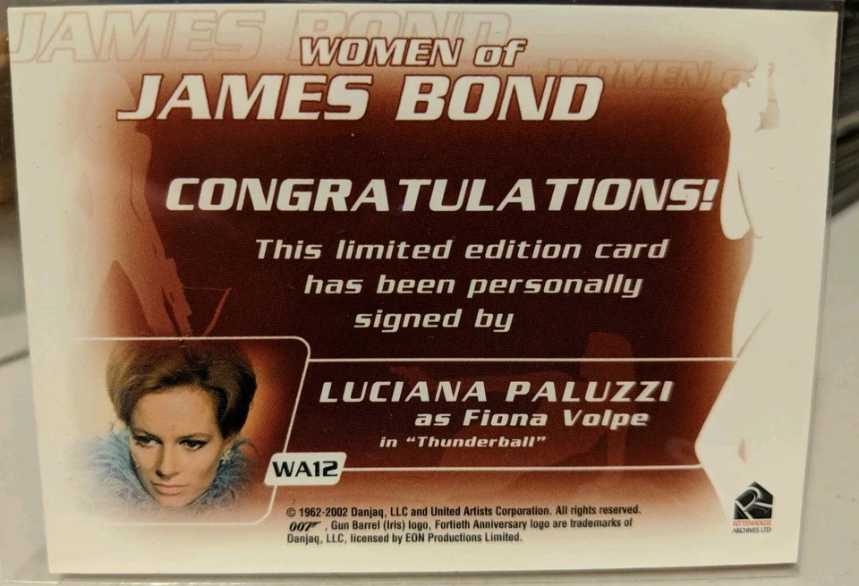 🔥007 Women Of Bond In Motion Luciana Paluzzi Autograph WA12 Fiona Volpe 2003 💥 - Image 2 of 2