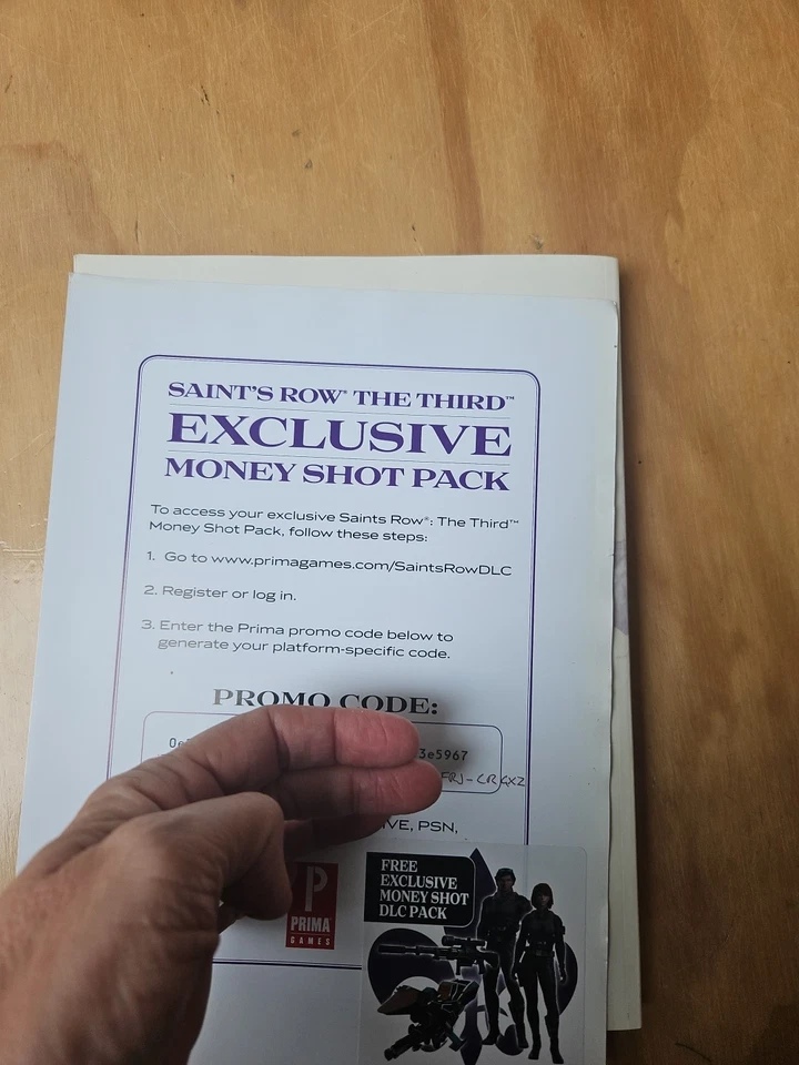 Saints Row The Third Studio Edition Manual - Image 3 of 4