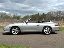 2002 Porsche 911 2dr Carrera 4 Cabriolet Tiptronic