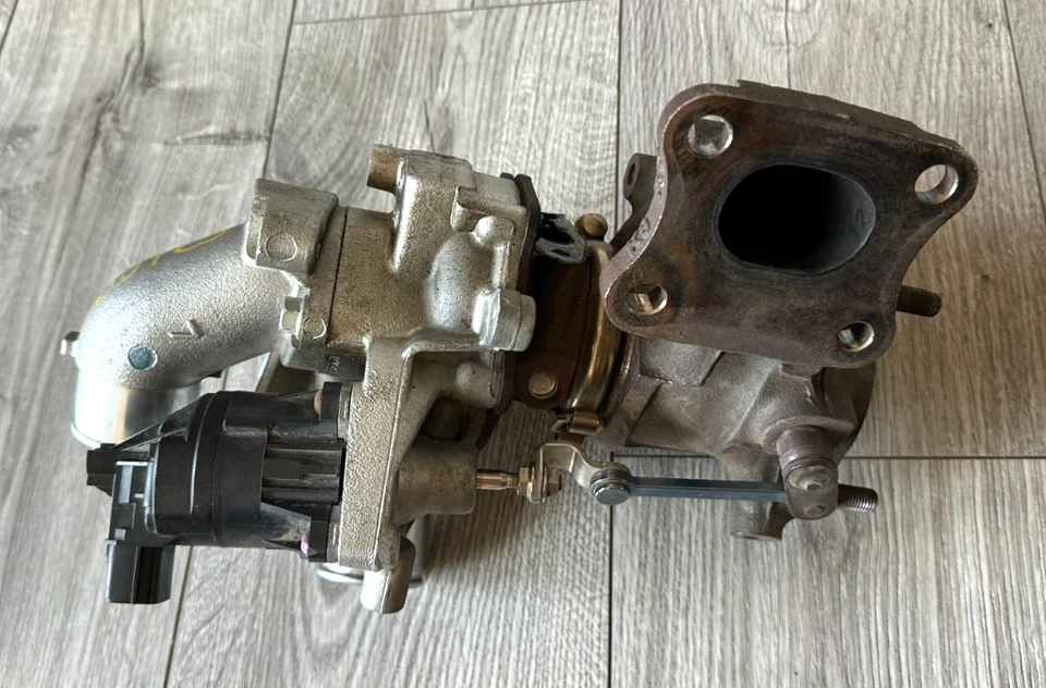 2018 2019 2020 Mitsubishi Eclipse Cross TURBO TURBOCOMPRESSOR 1515A357, FABRICANTE DE EQUIPAMENTO ORIGINAL - Imagem 2 de 4