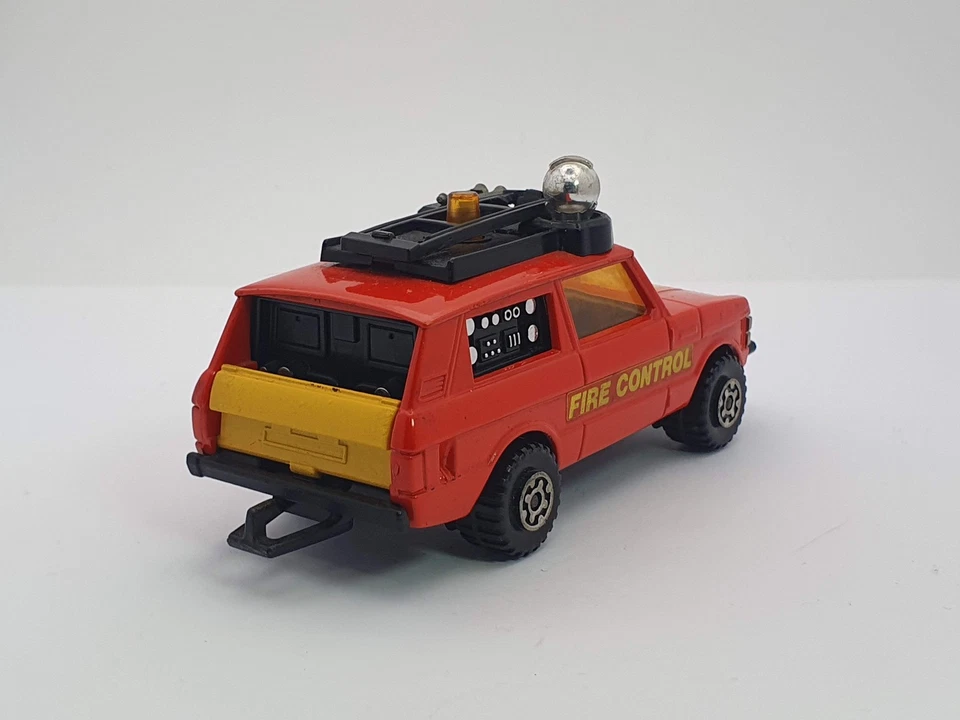 Land Rover Range Rover 1 Fire Control Matchbox 1/43 - Immagine 3 di 4