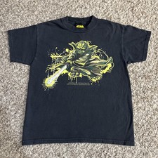 Vintage Y2K Star Wars Master Yoda w/ Lightsaber Splatter Youth Large T-shirt
