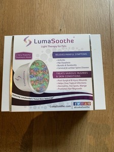 LumaSoothe Rechargeable 2-Light Therapy Lamp for Pets