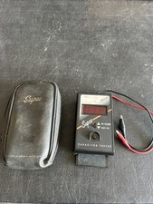 Supco MFD-10 Capacitance Meter Capacitor Tester 10-10000 MFD & Case Tested