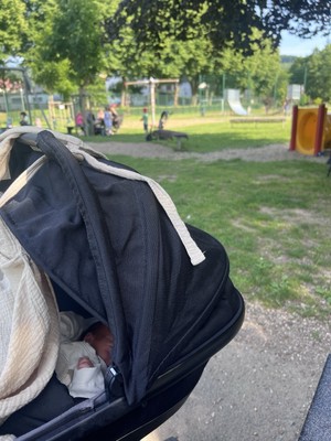 Quinny Moodd Babywanne Black Devotion 0-6  Mit Adpater