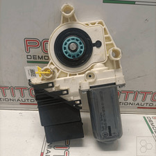 Lunette arrière Volkswagen TOURAN