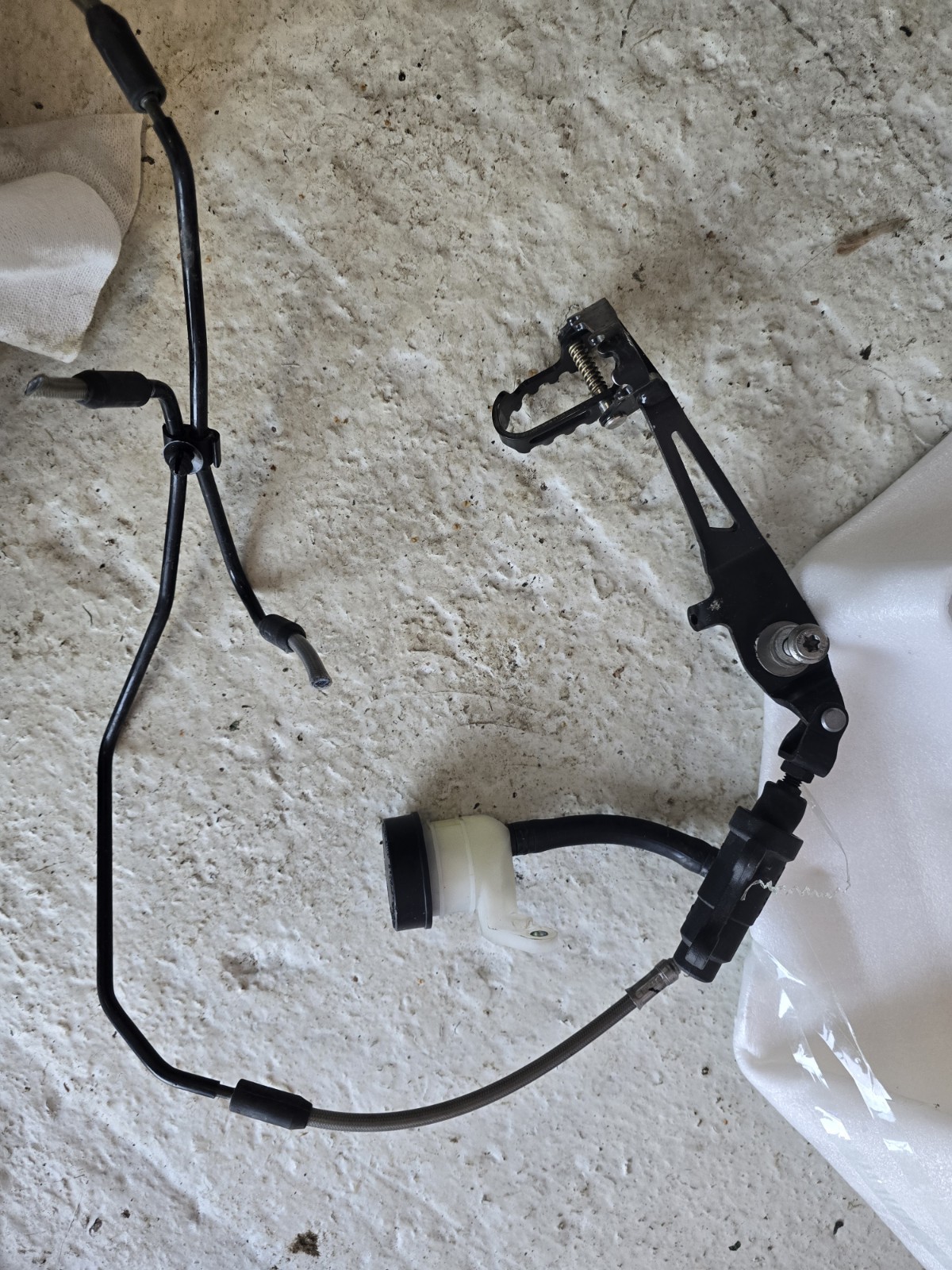 REAR BRAKE PUMP BMW R 1250 GS HP 2021 2023