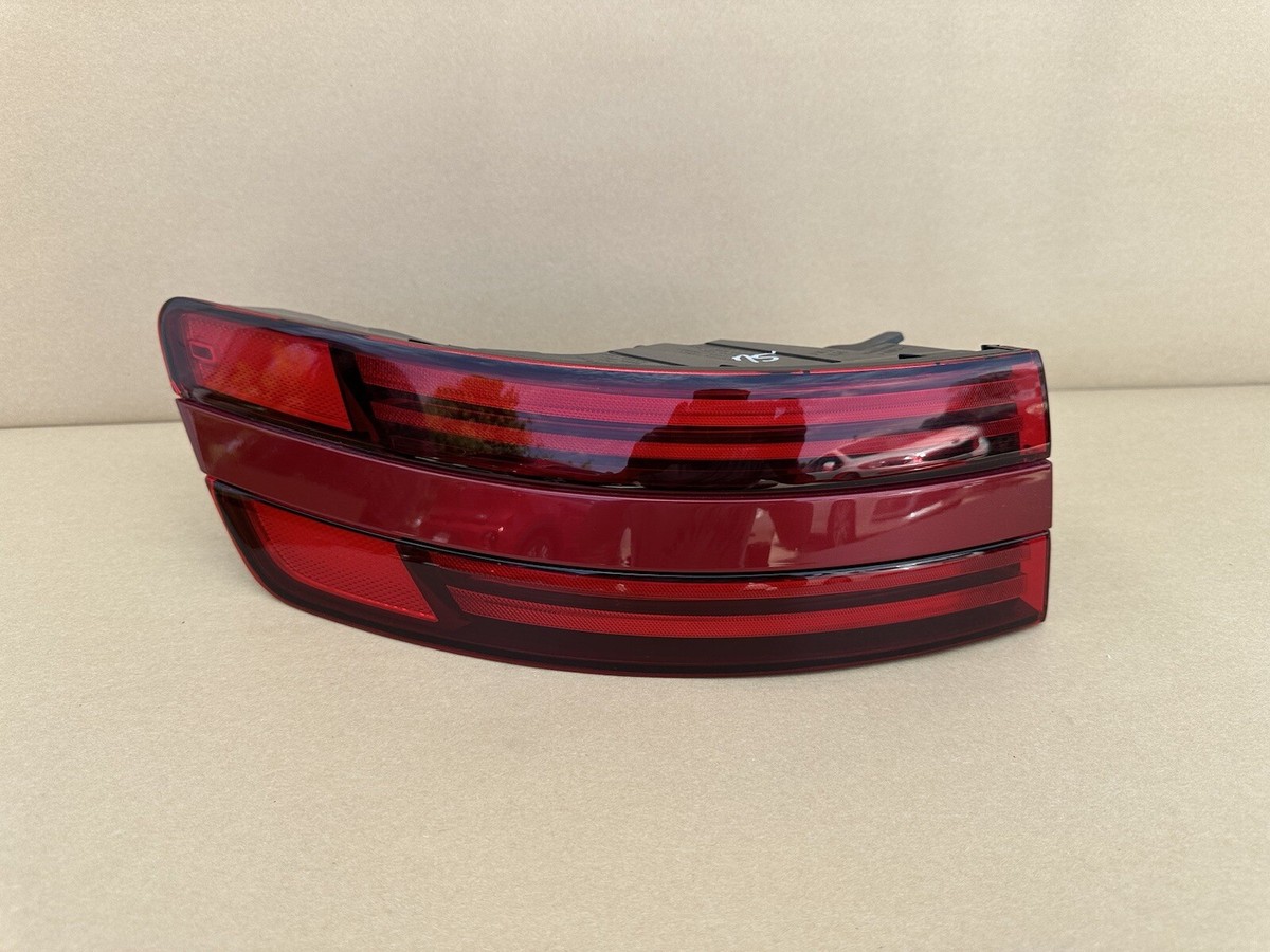 2021-2023 Genesis GV70 OEM Left Driver Side Outer LED