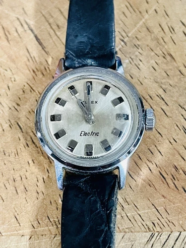 Vintage Timex Electric Watch Women 23mm Silver Tone Needs New Band And Battery