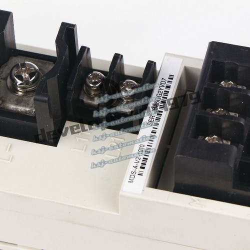 One USED MITSUBISHI AC SERVO DRIVER MDS-A-V2-1010 MDSAV21010 - Picture 6 of 8