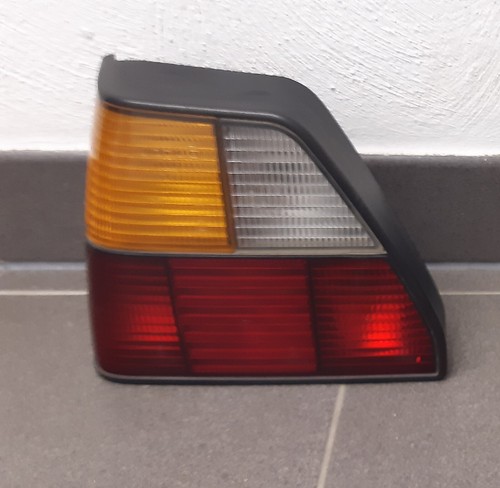 VW Golf 2 Rücklicht links
