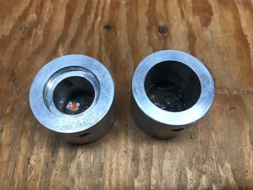 Harley Davidson Touring / Dyna "U.S. Navy" Front Axle Covers - Picture 5 of 10
