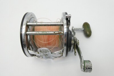 Moulinet de pêche en eau salée classique vintage PENN Long Beach 65