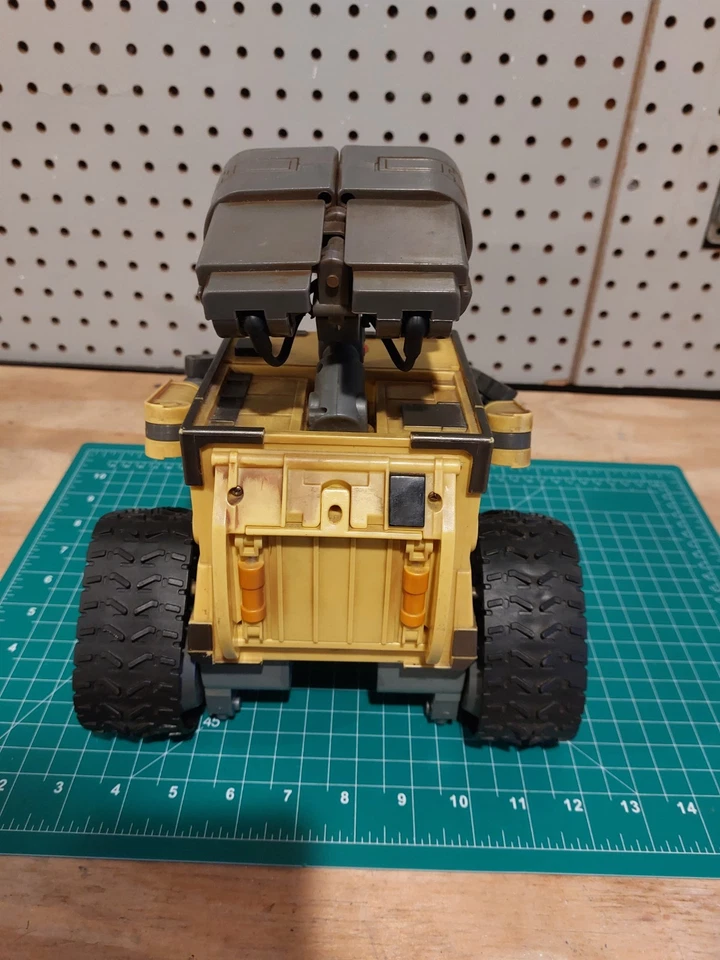 Robot interactivo Disney Pixar WALL-E ¡FUNCIONA! "10""" Foto 4 de 4