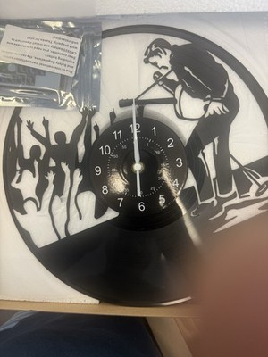 Vinyl Record Wall Clock   Musician & Audience Design | Retro LED Light Up Wall
